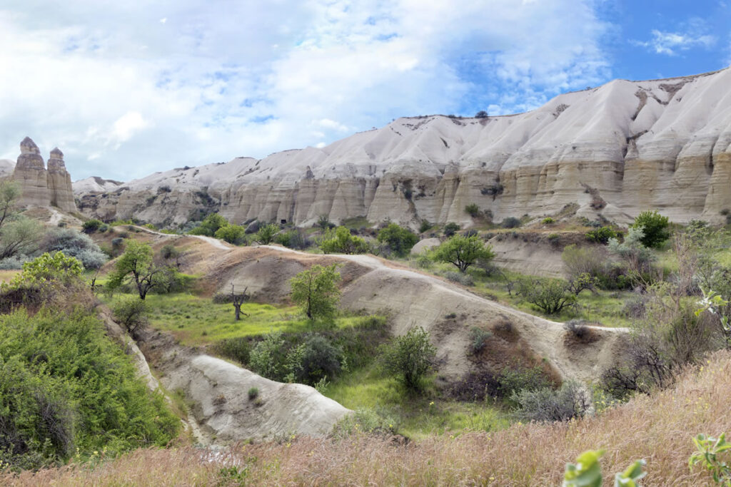 Explore Cappadocia: A Journey Through Turkiye’s Dreamlike Landscapes Hiking through the breathtaking valleys of Cappadocia...