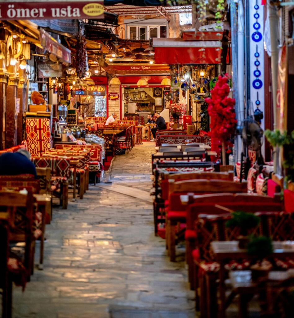 Kemeraltı_bazaar
