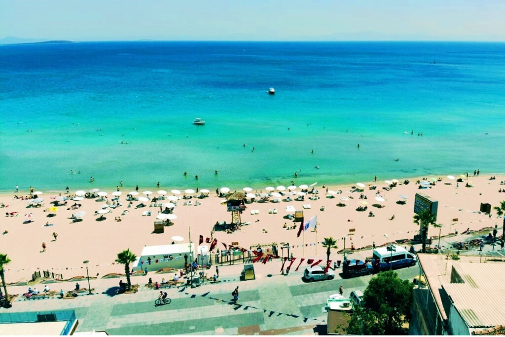 Crystal-clear waters and beach clubs in Cesme